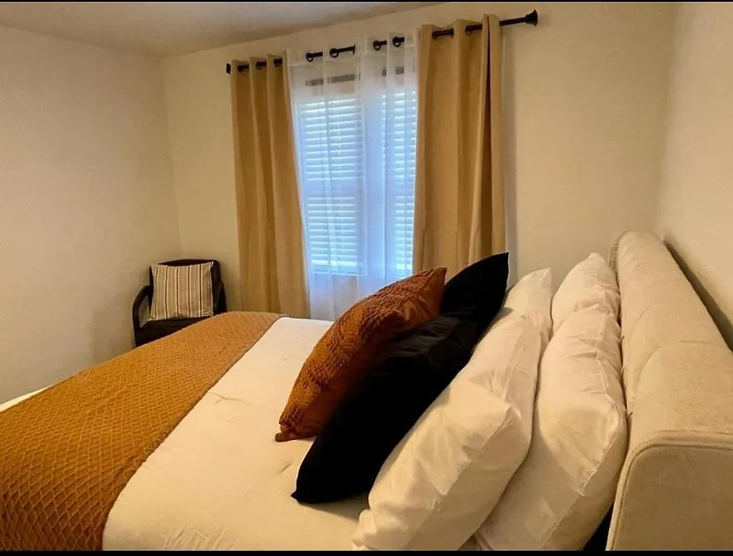 Apartment The Mara